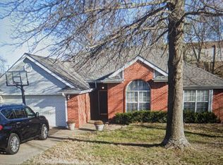 2914 E Setter St, Fayetteville, AR 72701