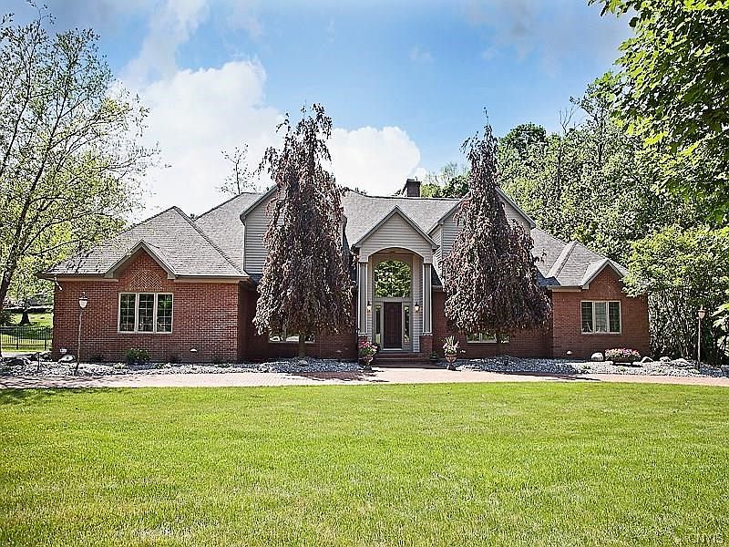 1st image of 5109 Waterford Wood Way