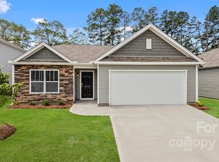 204 Roper St #38, Candler, NC 28715
