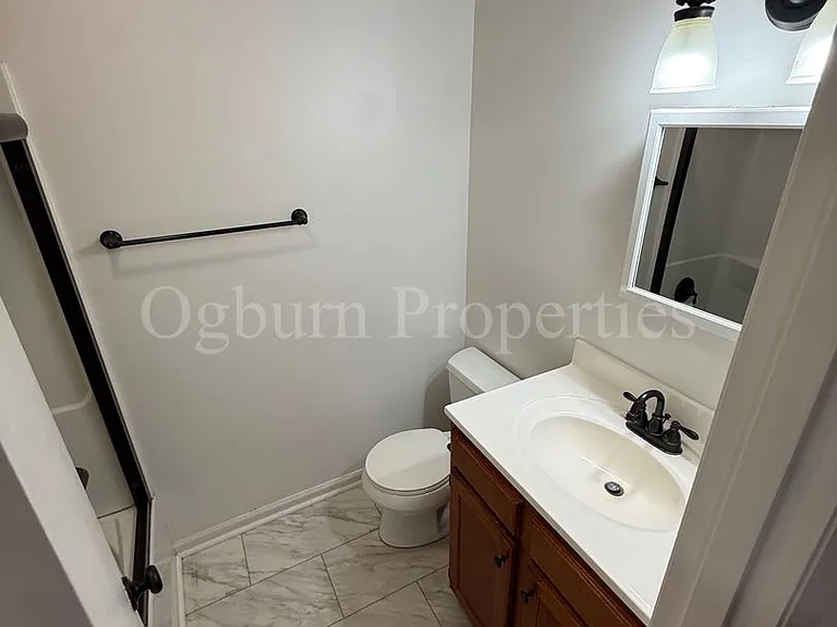 1310 Brookstown Ave — Photo 16