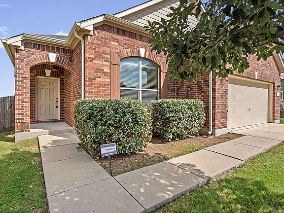 3rd image of 7604 Knockfin Dr