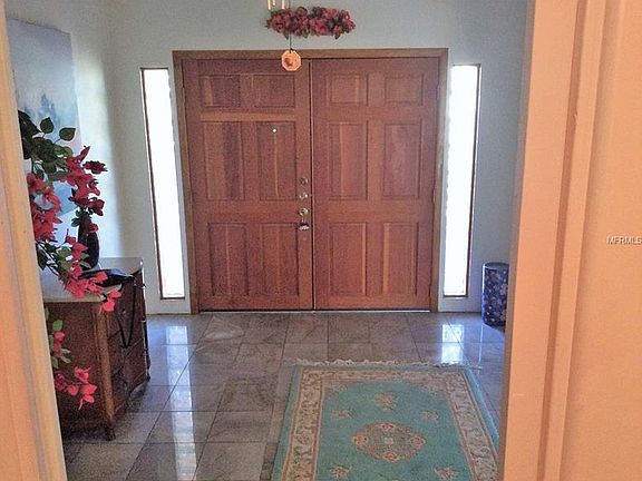5th image of 2301 Tropical Shores Dr SE