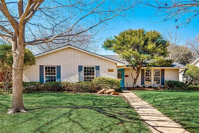 1st image of 2027 Fairmeadow Dr