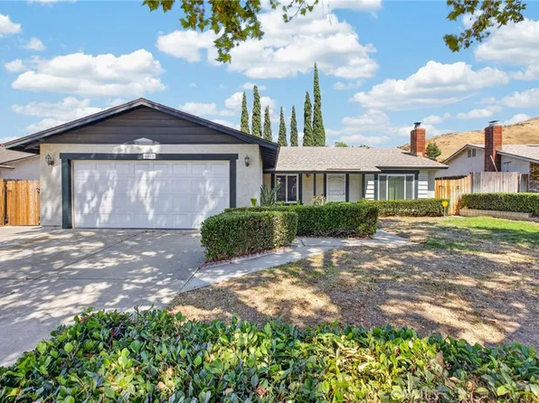 4405 N Lakewood Dr, San Bernardino, CA 92407