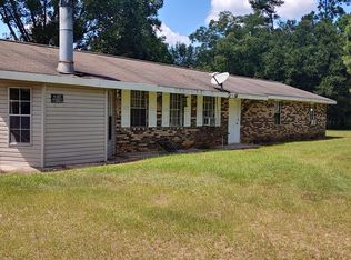 157 Sam Smith Rd, Poplarville, MS 39470