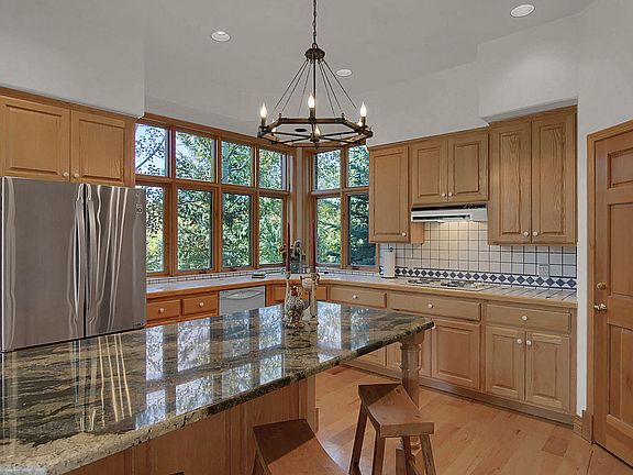 4th image of 7536 Tall Oaks Dr
