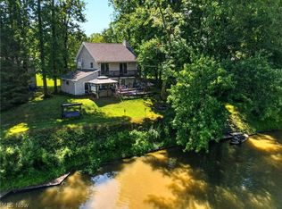 555 W River View Dr, Austinburg, OH 44010