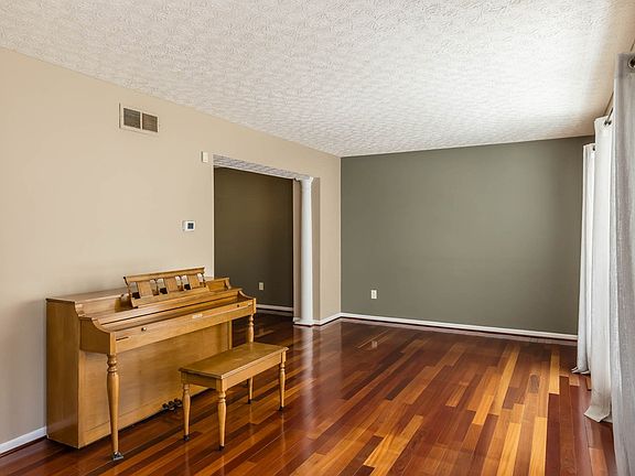 5th image of 7263 Achill Dr