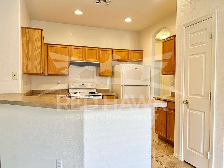 3641 S Loback Ln — Photo 8