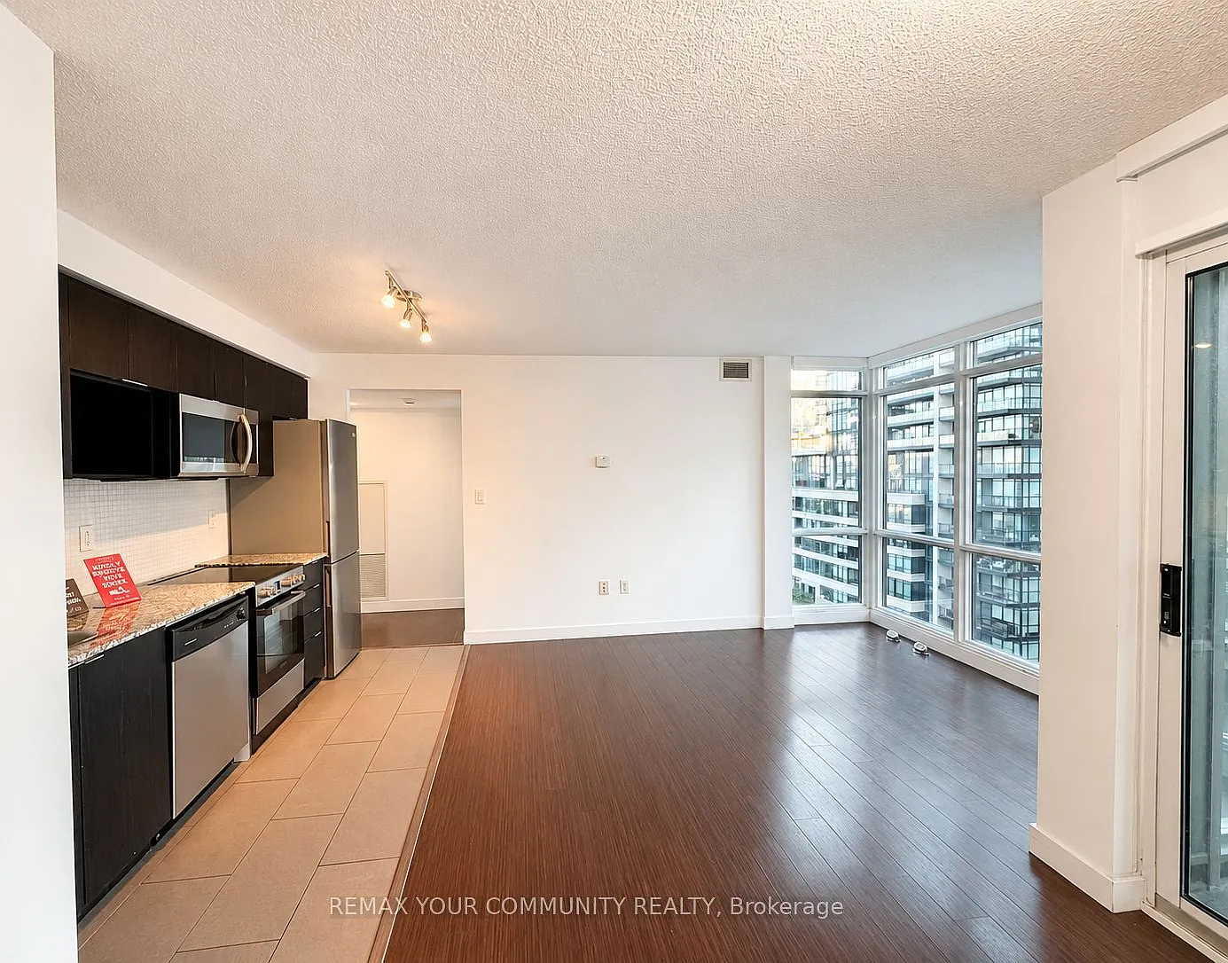 2 bed, $3,600 — Photo 1
