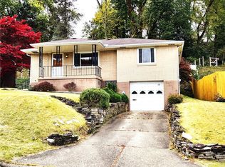 36 Overhill Dr, Monessen, PA