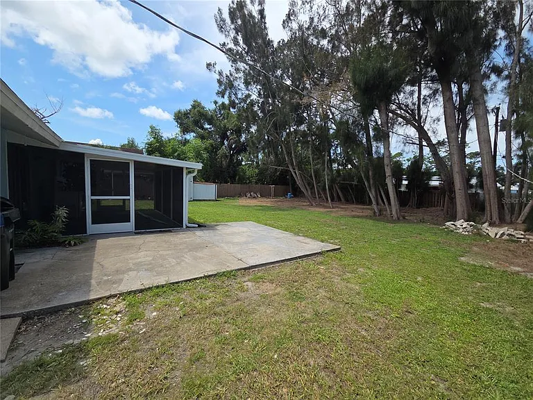 4136 S Lockwood Ridge Rd — Photo 25