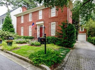 1209 Village Run, Atlanta, GA 30319