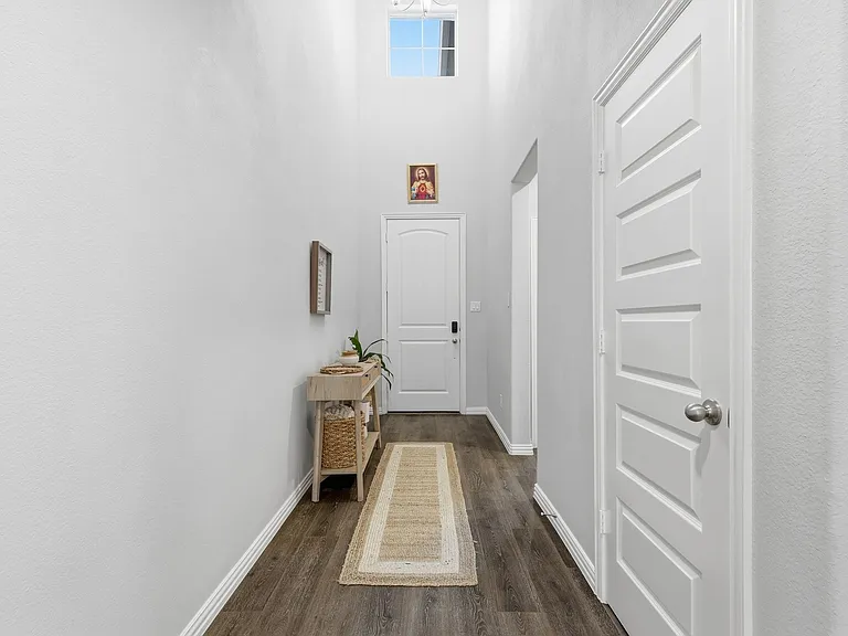 3006 Milton Dr — Photo 4