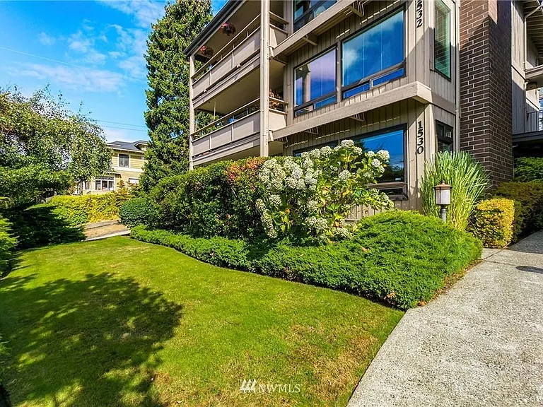 1530 10th Ave W #1530 — Photo 9