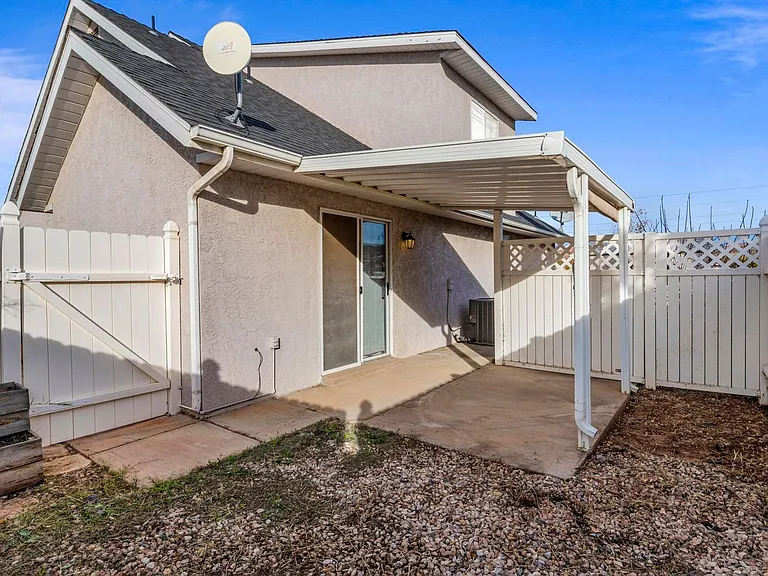 1040 N 1300 W #66 — Photo 30