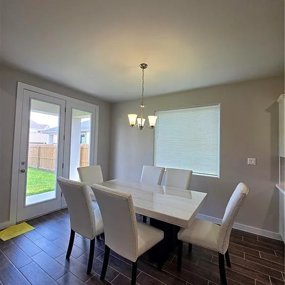613 W Haveland St — Photo 23