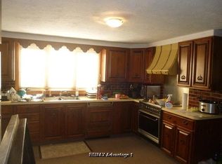 586 Franklin St, Worcester, MA 01604