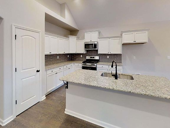 2nd image of 55 Hidden Meadows Ln