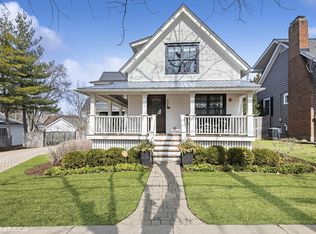 238 Coolidge Ave, Barrington, IL