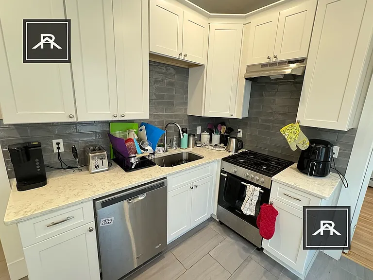 1282 Commonwealth Ave #7 — Photo 17