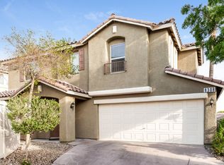 8308 Wildwood Glen Dr, Las Vegas, NV 89131