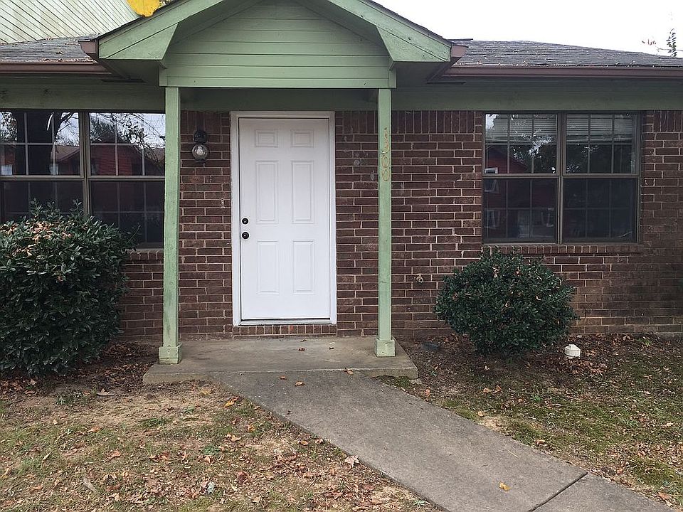 1st image of 1300 N Nashville Ave