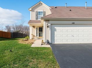 1124 Spinnaker St, Pingree Grove, IL 60140
