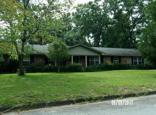 103 Carlton Rd, Savannah, GA 31410