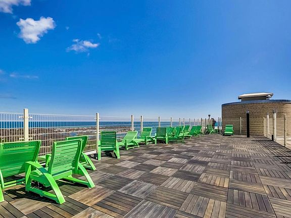 3rd image of 3950 N Lake Shore Dr APT 2312