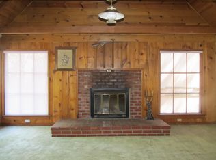 31719 Christmas Tree Ln, Running Springs, CA 92382