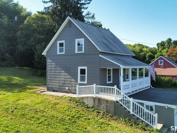 292 Old Colchester Road, Montville, CT 06382