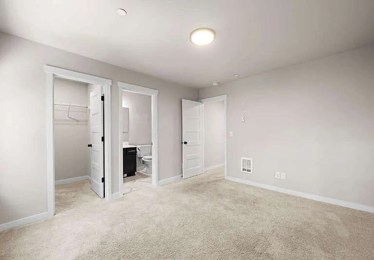 13717 Admiralty Way #G4 — Photo 30