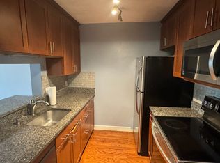 124 Eastern Ave APT 203, Manchester, NH 03104