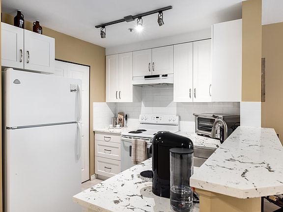 4th image of 1688 E 4th Ave #409