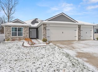 2251 Caesar Trl, Fort Wayne, IN 46818