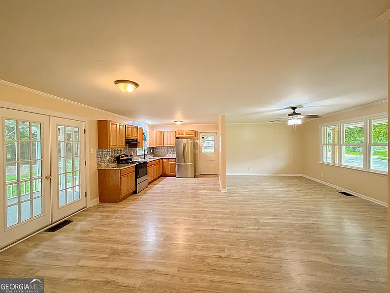 77 Franklin Hwy — Photo 11