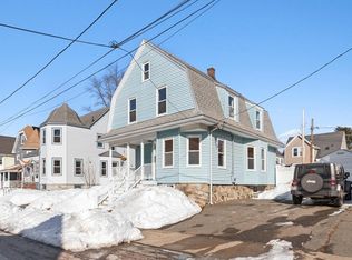 15 Cass St, Melrose, MA 02176