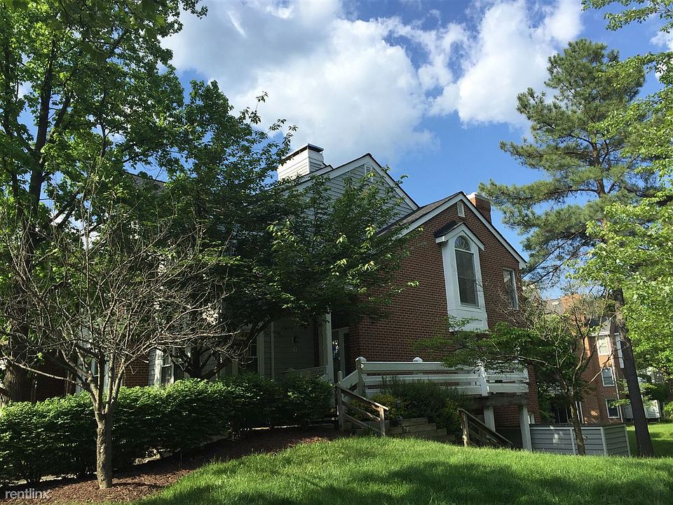 1st image of 3151M Covewood Ct