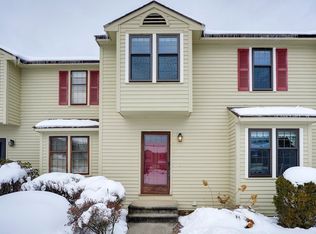 160 Apache Way, Tewksbury, MA 01876