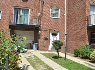 1017 E 233rd St, Bronx, NY 10466