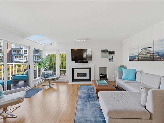 2nd image of 1523 Mariner Walk