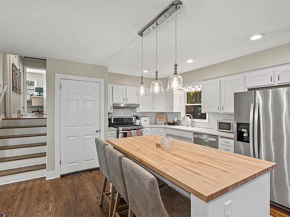 5th image of 7311 W 55th St