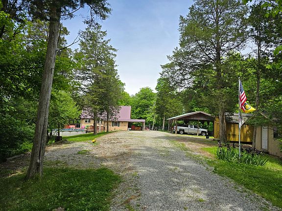 2nd image of 6164 McKay Rd