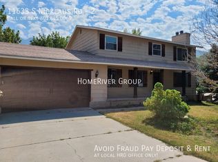 11633 S Nicklaus Rd #2, Sandy, UT 84092