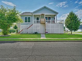 1107 Harris Ave, Union Beach, NJ 07735