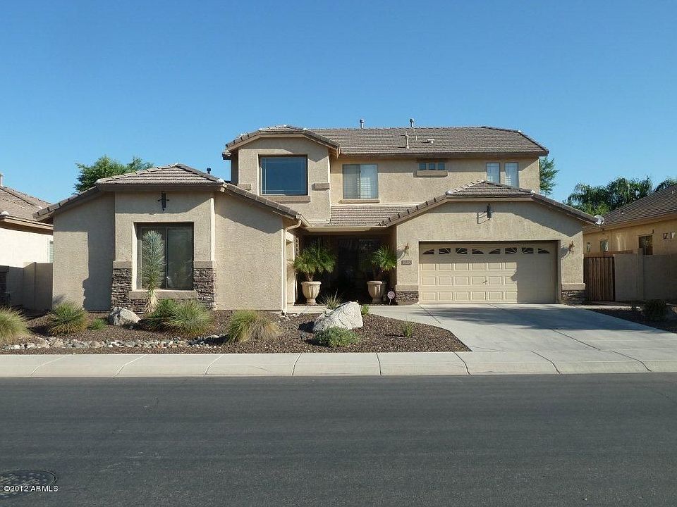 1st image of 3874 E Dubois Ave