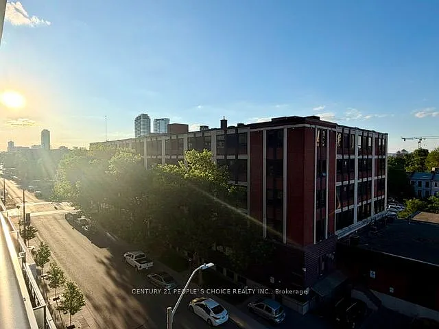 212 King William St #503 — Photo 25