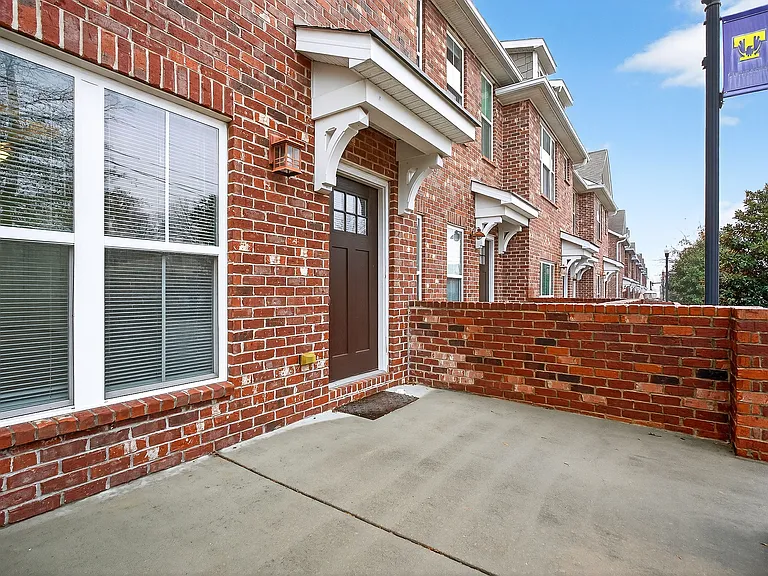 115 Joy Dr #115 — Photo 3