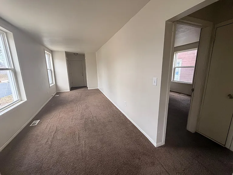 804 Lorain St #1 — Photo 4